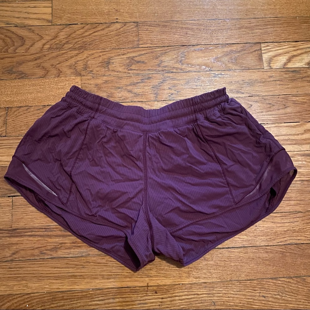 Lululemon hotty hot short size 10
